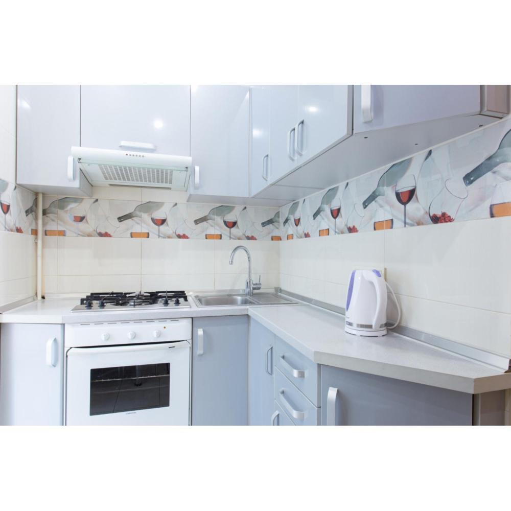 Apartment On Naukova 哈尔科夫 外观 照片